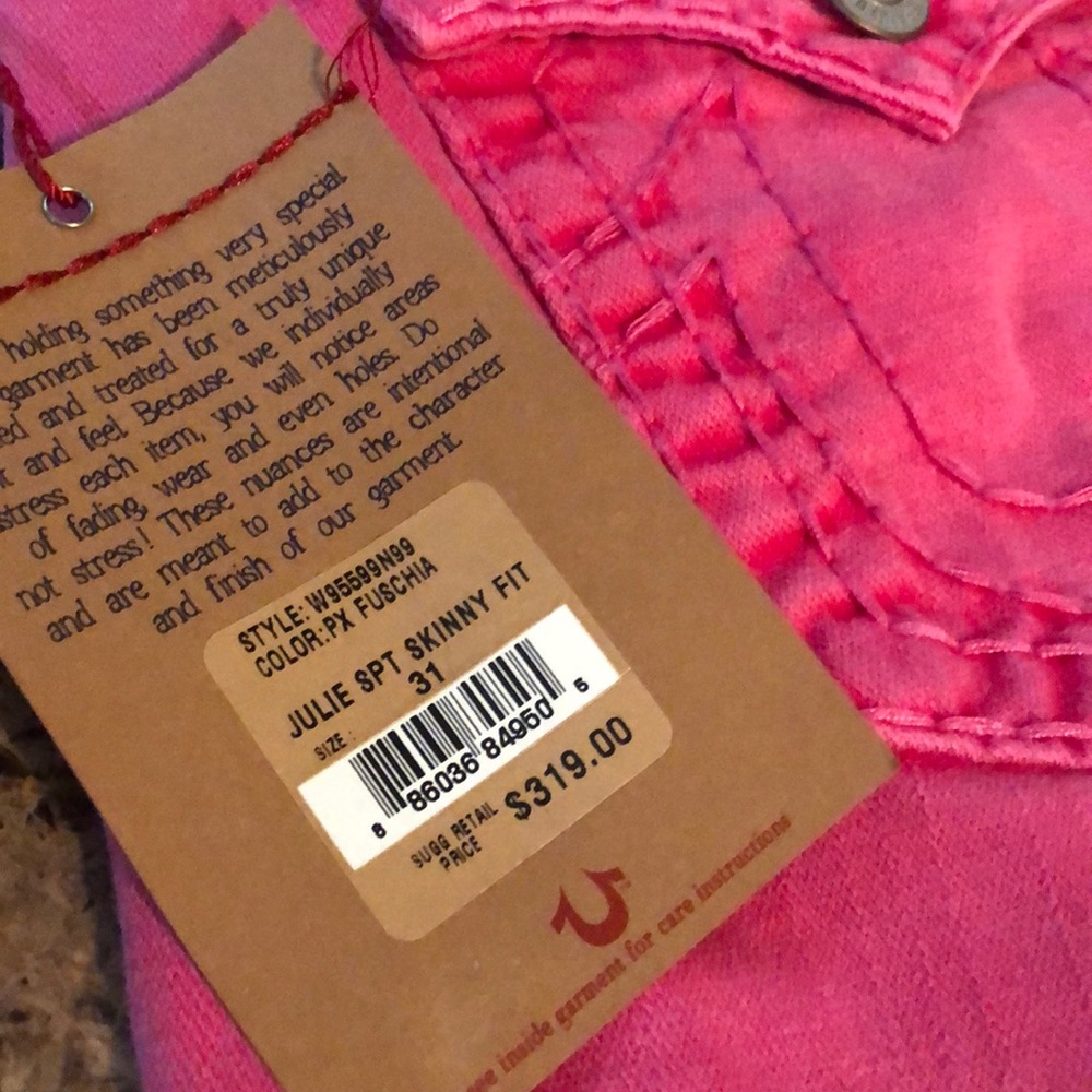 Pink true religion skinny jeans size 31